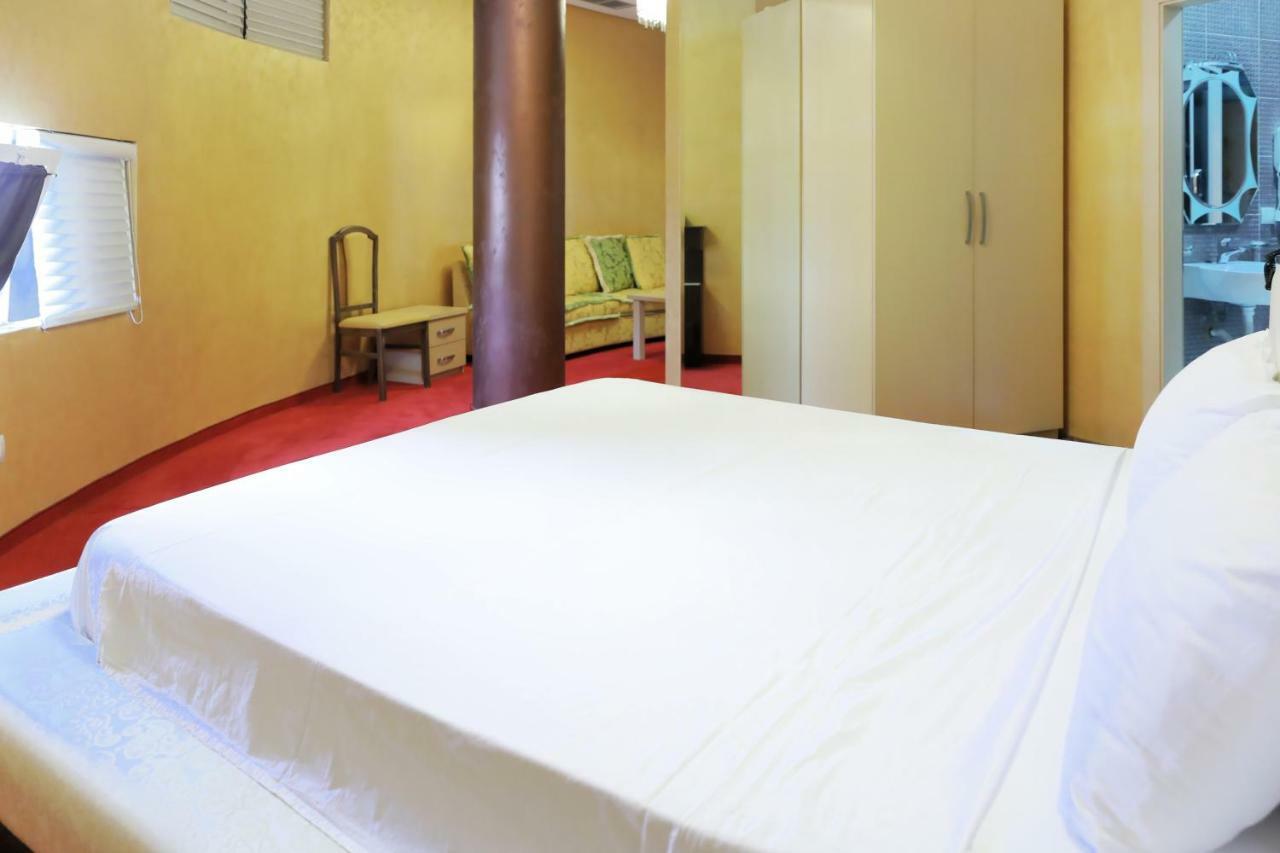 Hotel Gjuta Tirana Eksteriør billede