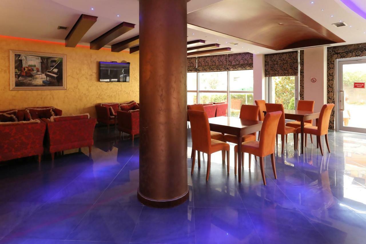 Hotel Gjuta Tirana Eksteriør billede